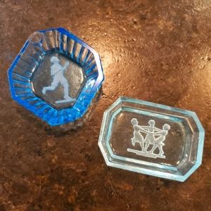 2 vintage 1930s pressed glass ashtrays/salt cellars with etched child motif